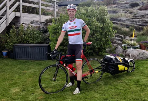 Färden österut påbörjas