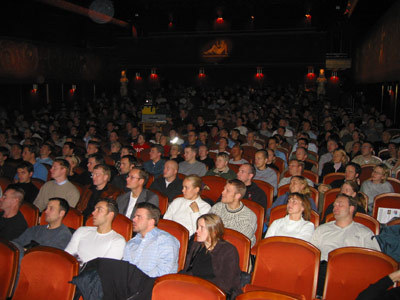 Fullsatt salong Fullsatt salong