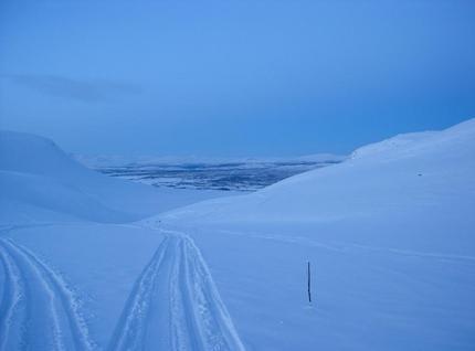 Blå solnedgång