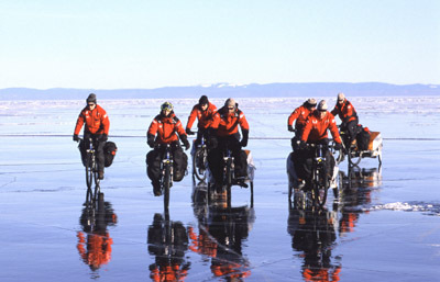 På cykel över isen