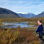 Far med Vistasdalen och Sielmatjåkka i bakgrunden