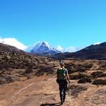 Eversest okotber 2010. Mot Chukung Lhotse till vänster Island peak i mitten