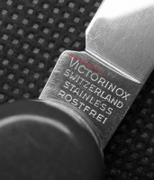 Victorinox-V.jpg