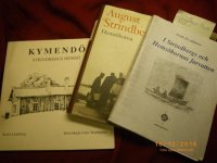 3 böcker hemsöborna å 2 om strindberg.jpg