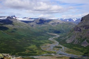 Utsikt från platån på ca 1200 m.JPG