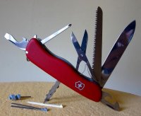 Min Victorinox 0.9023 Outrider, röd, 2.jpg