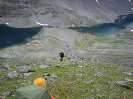 Uppför branten